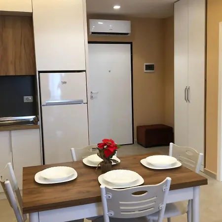 Apartment Frojd Qerret Golem (Tirana)