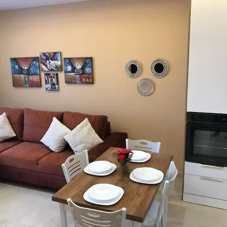 Apartment Frojd Qerret Golem (Tirana)